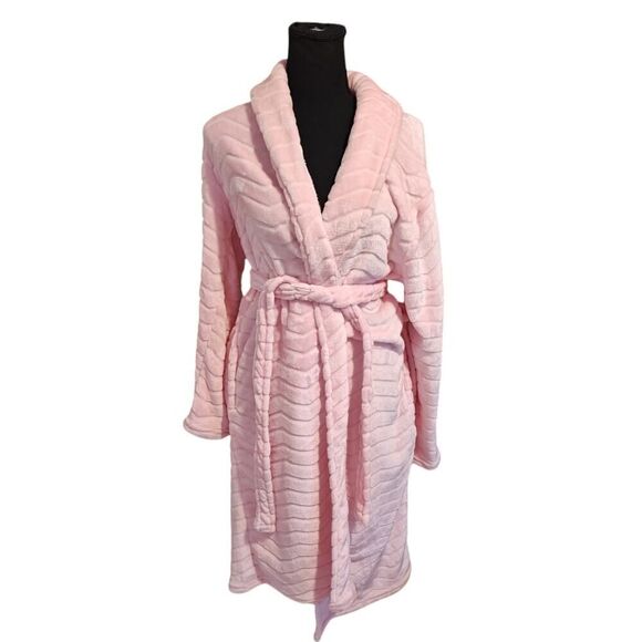 Long Cozy Soft Light Pink Bathrobe with Tie - Picture 1 of 4